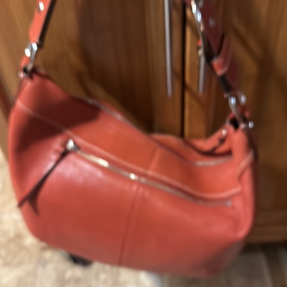 100% authentic burnt orange coach - Picture 4 of 9